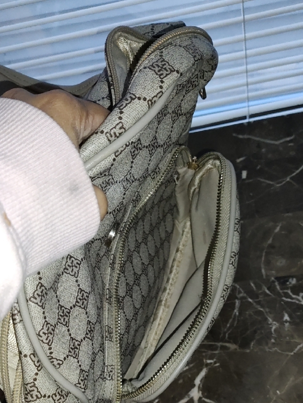 Patterned Small Backpack - Picture 4 of 10